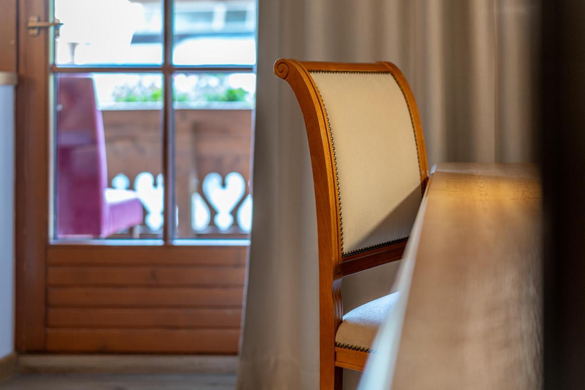 Hotel Mittagskogel Pitztal ซังคท์เลออนฮาร์ด อิม พิทซ์ทัล ภายนอก รูปภาพ